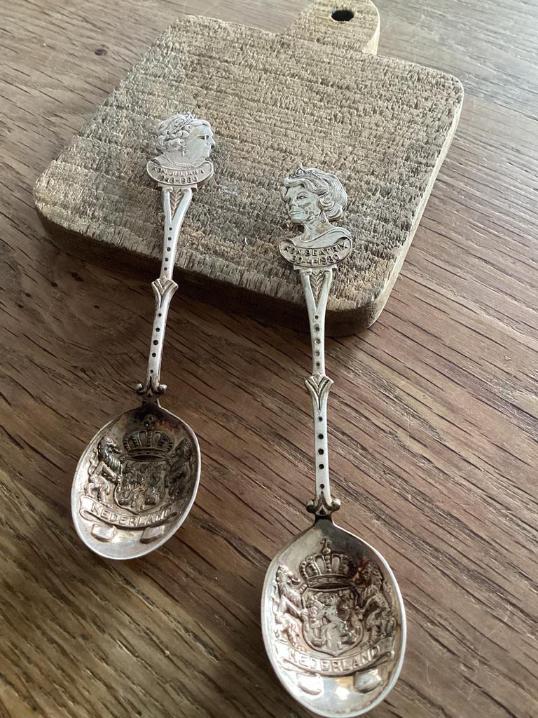 Verzilverd lepeltje, Verzamelen, Koninklijk Huis en Royalty, Ophalen of Verzenden, Gebruikt, Nederland, Speld(je) of Lepel(tje)