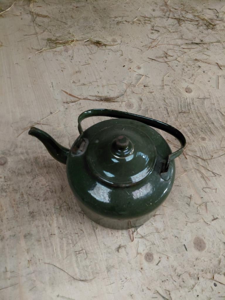 Antieke groene theepot, Antiek en Kunst, Antiek | Emaille, Ophalen