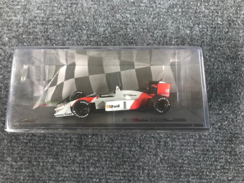 Ayrton Senna Mclaren MP4/4 1988, Hobby en Vrije tijd, Modelauto's | 1:43, Ophalen of Verzenden, Nieuw, Auto, Overige merken