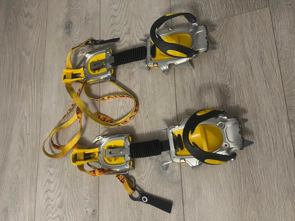 Grivel Air Tech Light stijgijzers - aluminium, Sport en Fitness, Bergsport en Wandelen, Ophalen of Verzenden, Zo goed als nieuw