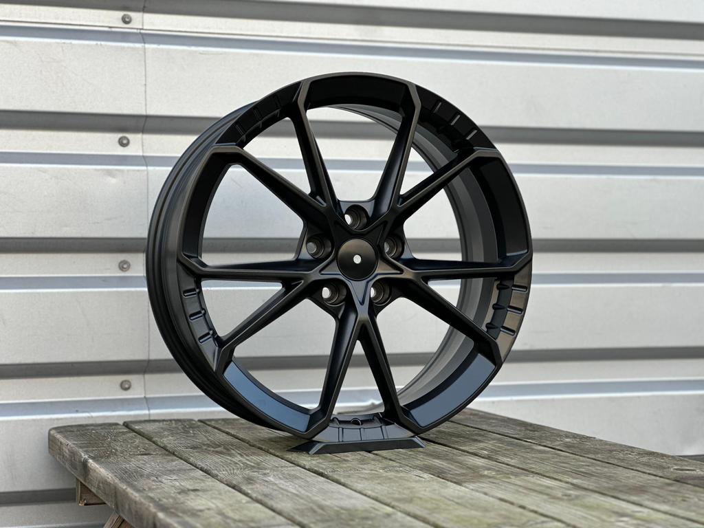 19 inch HYUNDAI N-Performance Look Sportvelgen HYUNDAI, KIA, 19 inch, 2525LV, Velg(en), Nieuw