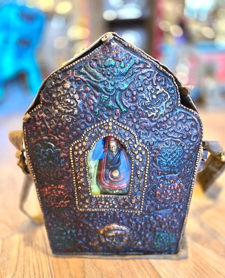 GROTE TIBETAANSE GHAU 36 CM (1960-1965), Antiek en Kunst, Ophalen of Verzenden