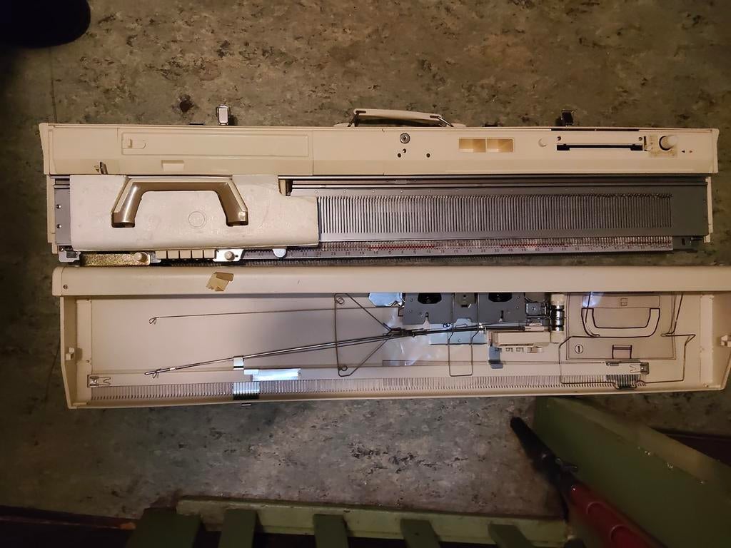 Brother KH 836 breimachine, Ophalen of Verzenden, Gebruikt, Breien, Machine