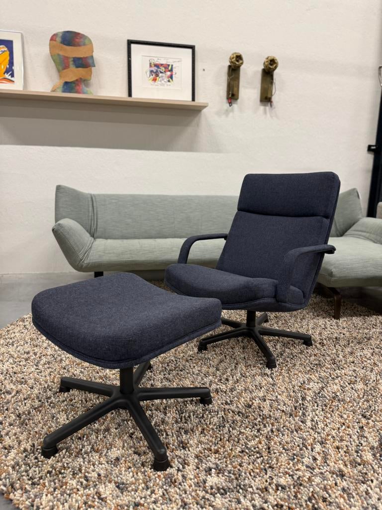 Nieuw Artifort F141 Fauteuil met Poef Blauw stof Design, Huis en Inrichting, Fauteuils, Nieuw, 75 tot 100 cm, Stof, Artifort