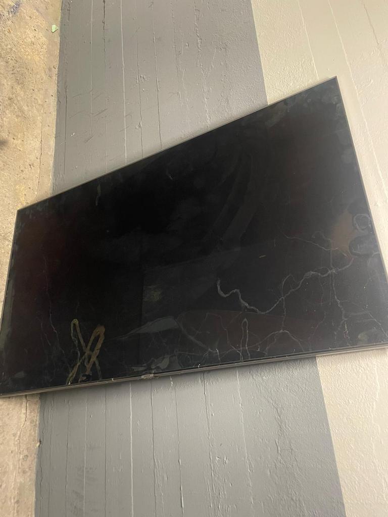 Samsung 65 inch QLED TV, Ophalen of Verzenden, Refurbished, 100 cm of meer, Samsung