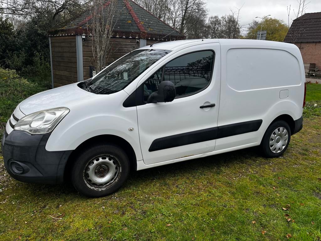 Citroen Berlingo bestel 1.6i | RadioCD | Trekhaak, Auto's, Voorwielaandrijving, Citroën, Wit, Grijs