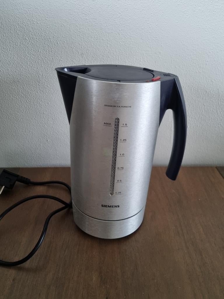 Siemens waterkoker design porsche, Witgoed en Apparatuur, Waterkokers, 1 tot 2 liter, Draadloos, Rvs, Ophalen of Verzenden