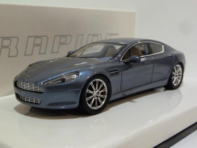 Minichamps Aston Martin Rapide Launch Ed 2009 1:43 437137903, Hobby en Vrije tijd, Modelauto's | 1:43, Nieuw, Auto, MiniChamps