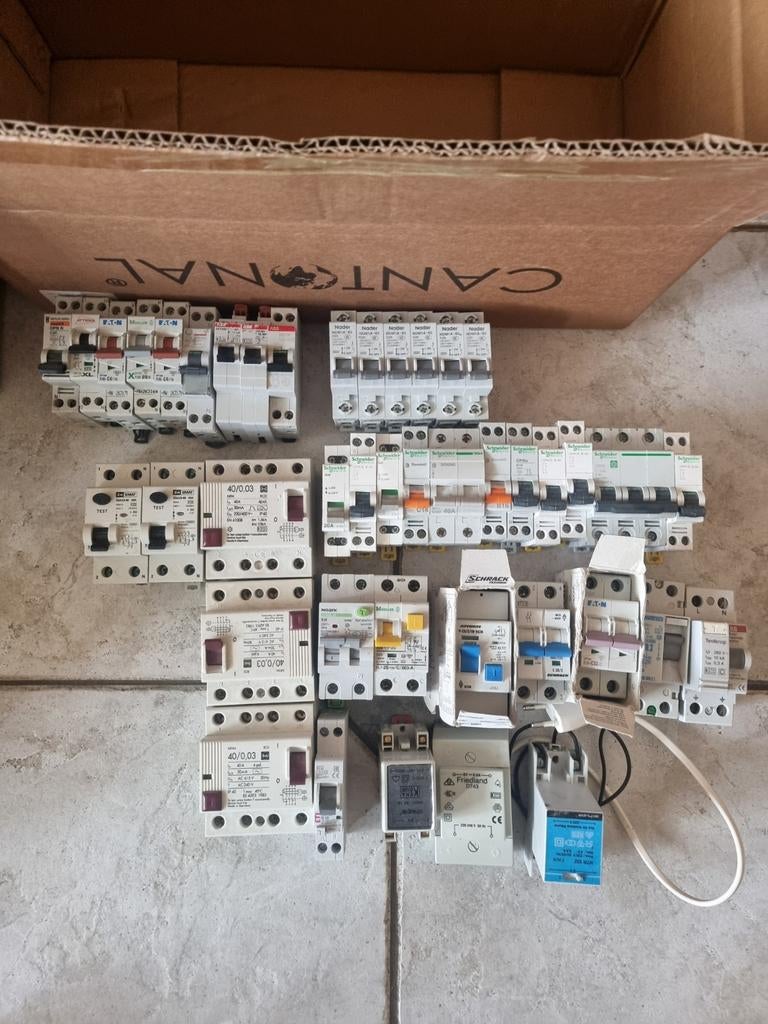 Partij groepenkast componenten abb / eaton / emat, Ophalen of Verzenden, Nieuw, Overige typen