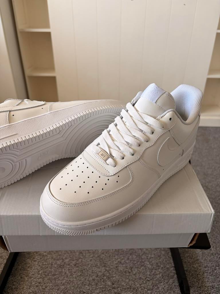 Nike Air Force 1 / one Low - Nieuw Wit, Wit, Nieuw, Ophalen of Verzenden, Sneakers of Gympen