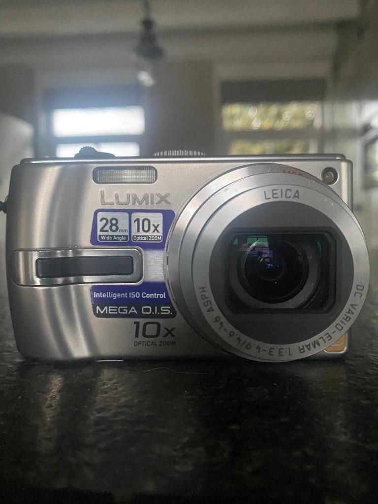 Panasonic Lumix DMC-TZ3 Digitale Compact Camera - Zilver, Compact, Ophalen of Verzenden, Zo goed als nieuw, Overige Merken