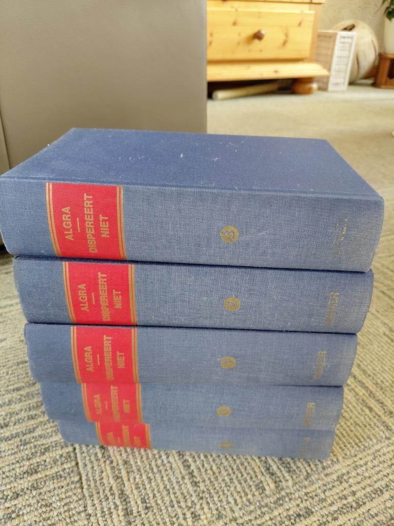 Dispereert niet 5 delen, Ophalen of Verzenden, Gelezen, A en H Algra