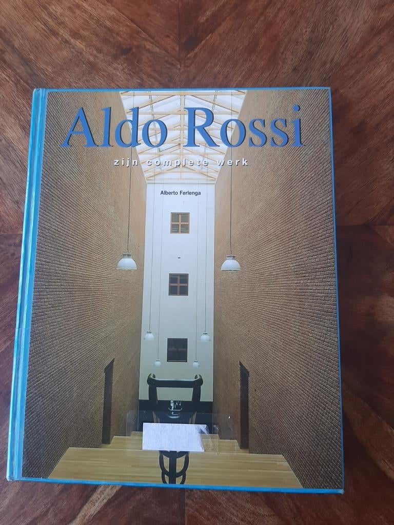 Aldo Rossi: zijn complete werk, Gelezen, Alberto Ferlenga, Ophalen of Verzenden, Overige onderwerpen