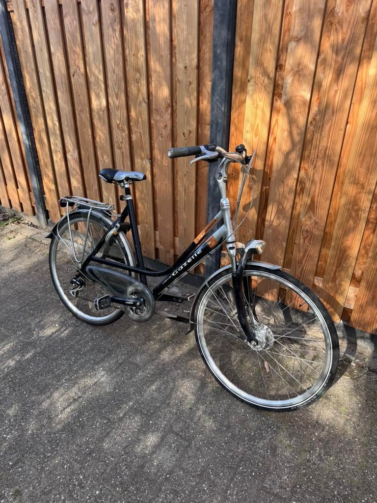 Gazelle medeo city + city lite 57cm, Fietsen en Brommers, Fietsen | Dames | Damesfietsen, Ophalen, Versnellingen, 56 cm of meer