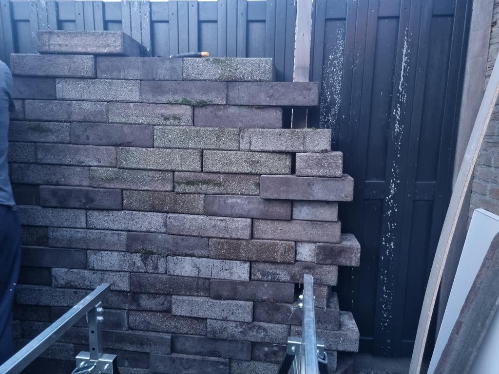 Gratis grijze stenen voor borderrand, Ophalen, Gebruikt, Minder dan 100 cm, Minder dan 25 cm