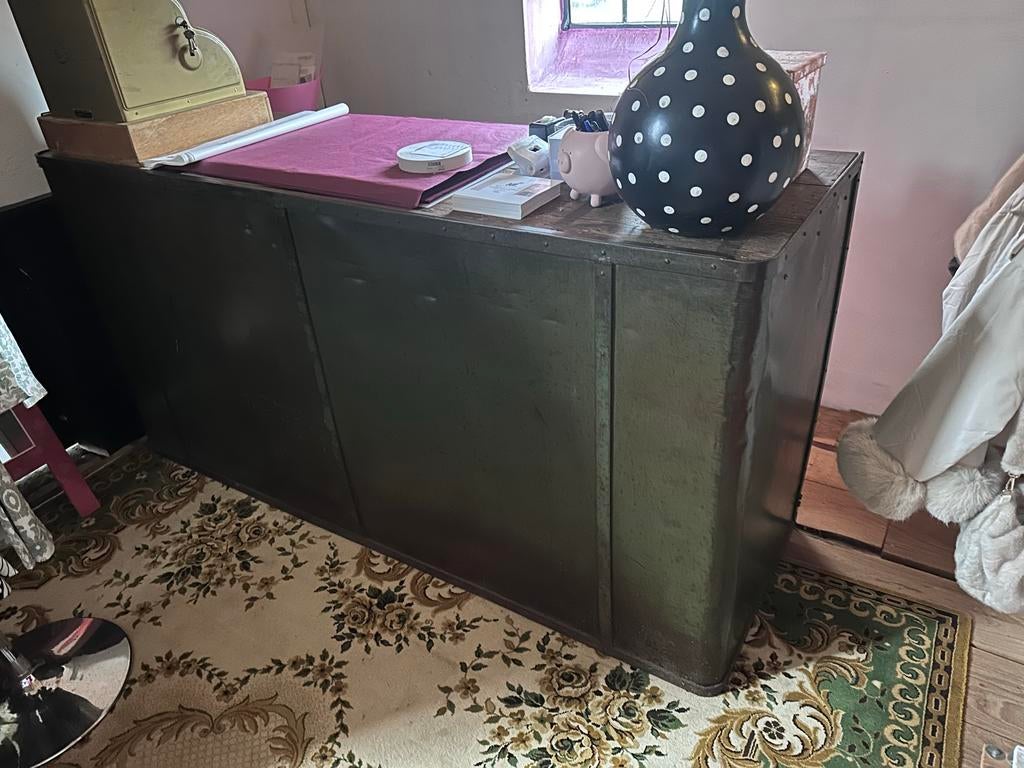 Vintage ijzeren toonbank met eikenhouten blad, Antiek en Kunst, Antiek | Kantoor en Zakelijk, Ophalen