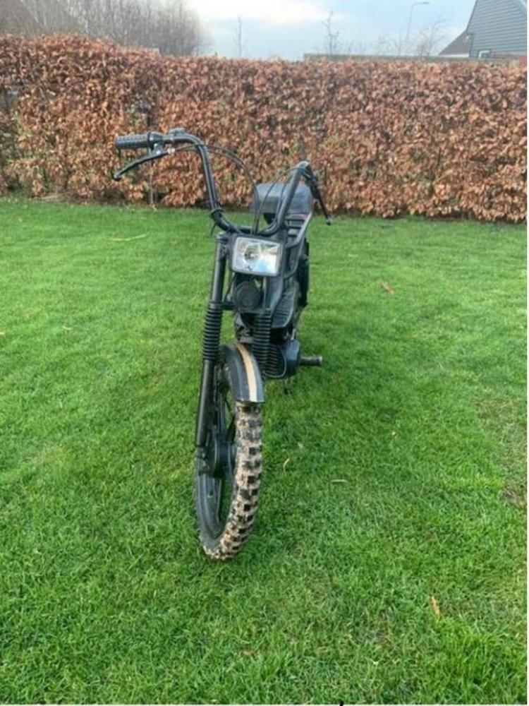 Tomos Flexer met crossbanden en sportuitlaat en kenteken, Fietsen en Brommers, Brommers | Tomos, Gebruikt, Flexer, Maximaal 45 km/u