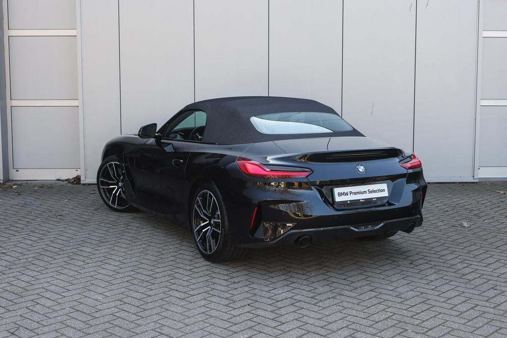 BMW Z4 Roadster sDrive30i High Executive M Sport Automaat /, 1998 cc, Achterwielaandrijving, 1445 kg, Zwart