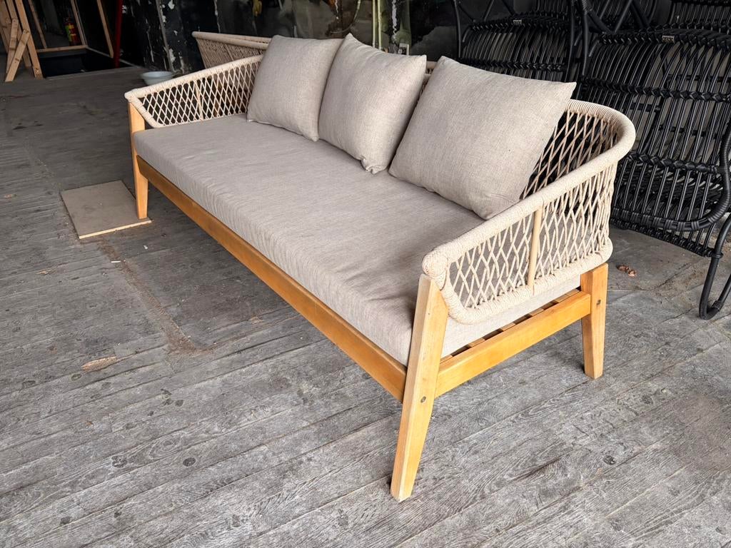 Tuinbank.Nous Garden Trenza, Ophalen, Zo goed als nieuw, Hout