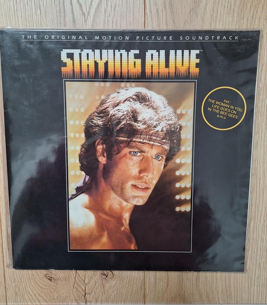 Lp Staying Alive, Ophalen of Verzenden, Gebruikt, 12 inch, Overige soorten