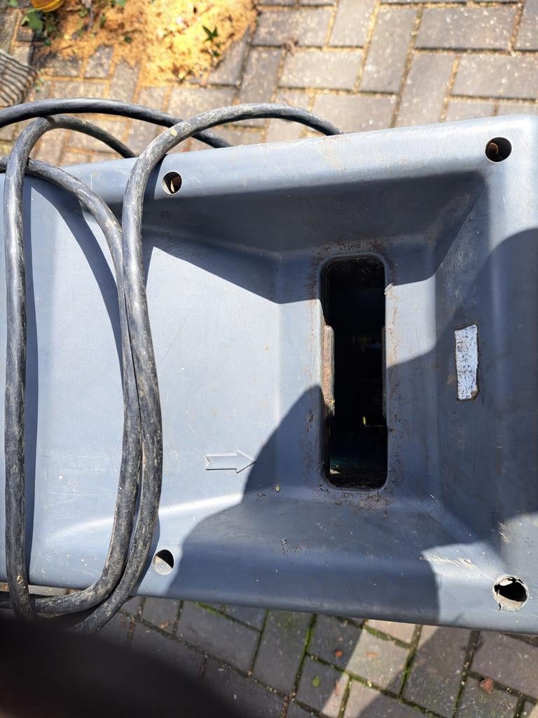 Elektrische versnipperaar 3,5 cm takken, Tuin en Terras, Hakselaars, Ophalen of Verzenden, Gebruikt, Elektrisch