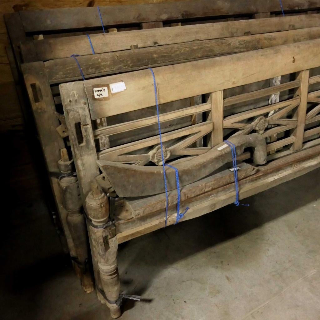 Stationsbanken RQ2 teak stations bank als pakket meenemen, Ophalen of Verzenden