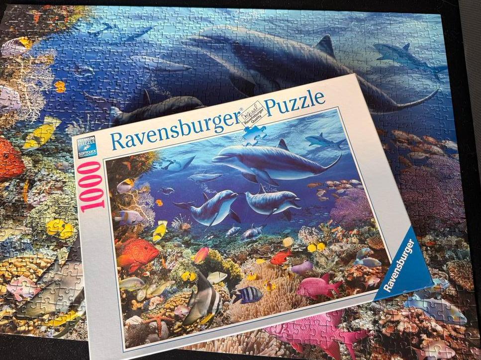 Ravensburger Puzzel 1000 Stukjes - Dolfijnen Onderwater, Ophalen of Verzenden, Meer dan 50 stukjes, Zo goed als nieuw, 6 jaar of ouder