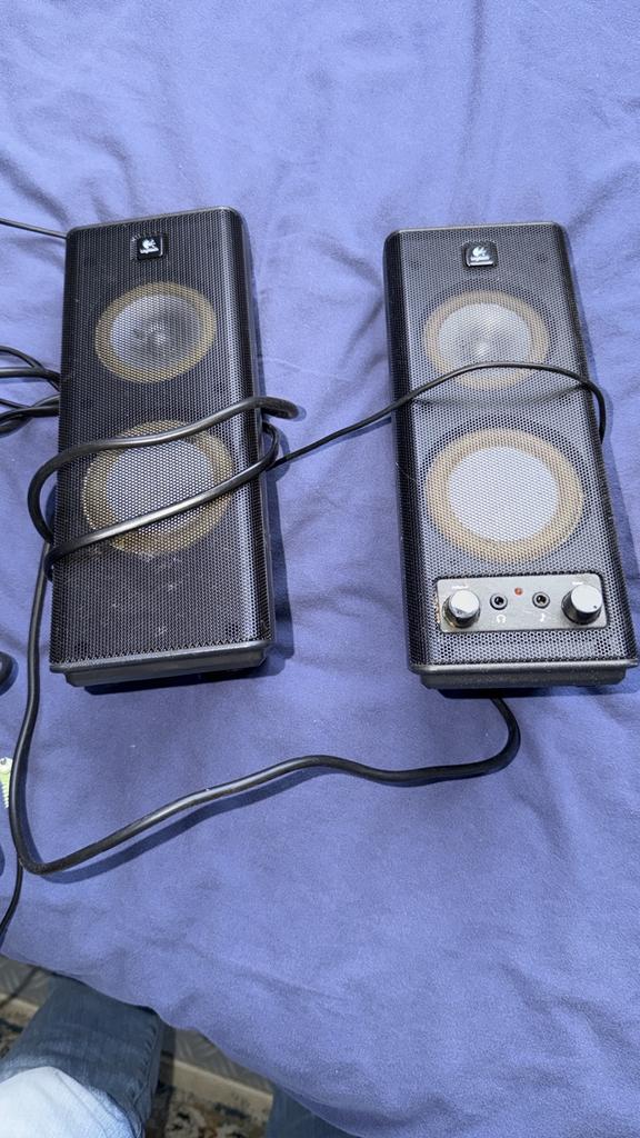 Logitech speakers voor laptop of PC, Computers en Software, Pc speakers, Ophalen, Gebruikt, Audiokanaal 2