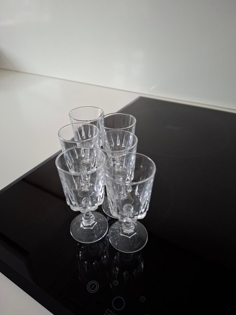 6 Vintage Geslepen Borrelglaasjes, Verzamelen, Glas en Borrelglaasjes, Ophalen