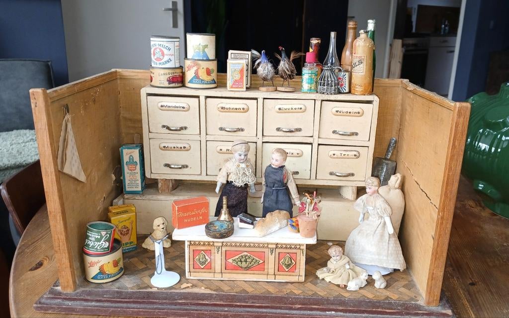 Antiek poppenhuis winkeltje, Antiek en Kunst, Ophalen of Verzenden