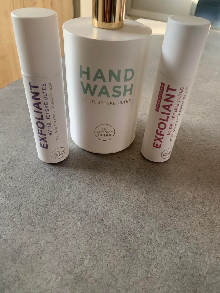 Exfoliant jetske ultee, Ophalen of Verzenden, Zo goed als nieuw, Gehele gezicht