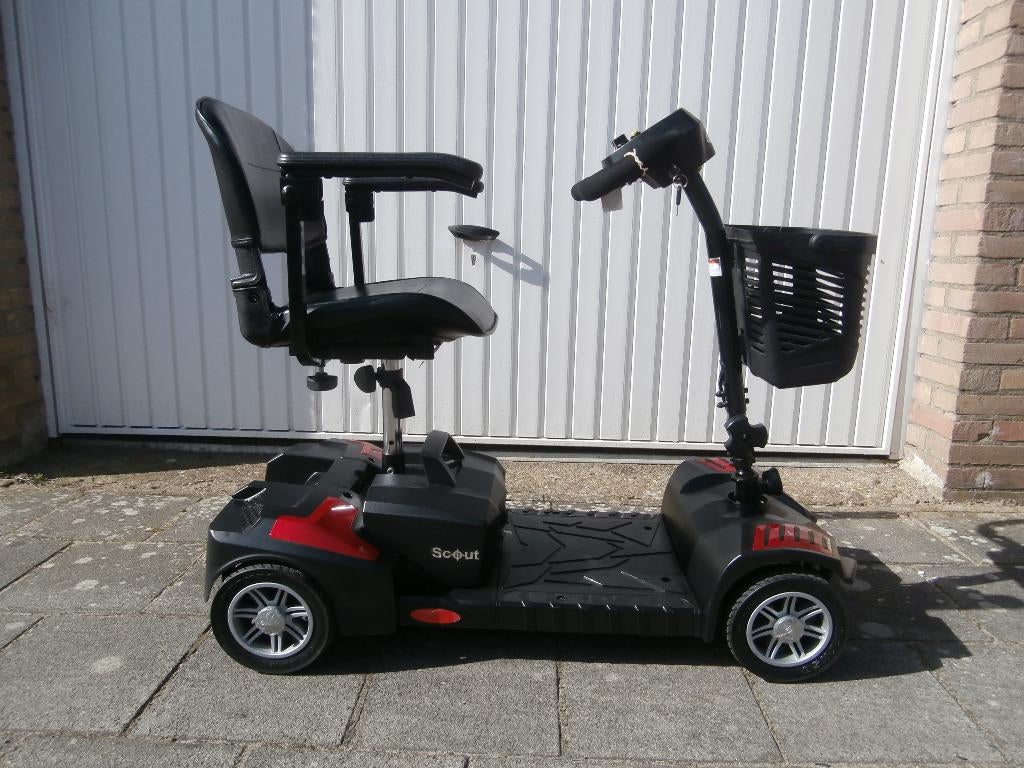 DEMONTABELLE SCOOTMOBIEL, Ophalen, Zo goed als nieuw, Drive, 10 km/u of minder