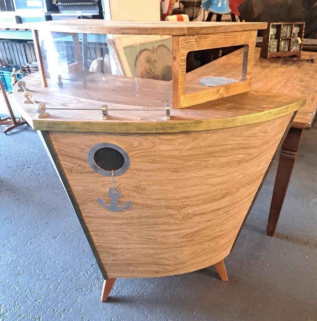 Huisbar of Cocktail bar in de vorm van een schip / stoomboot, Ophalen