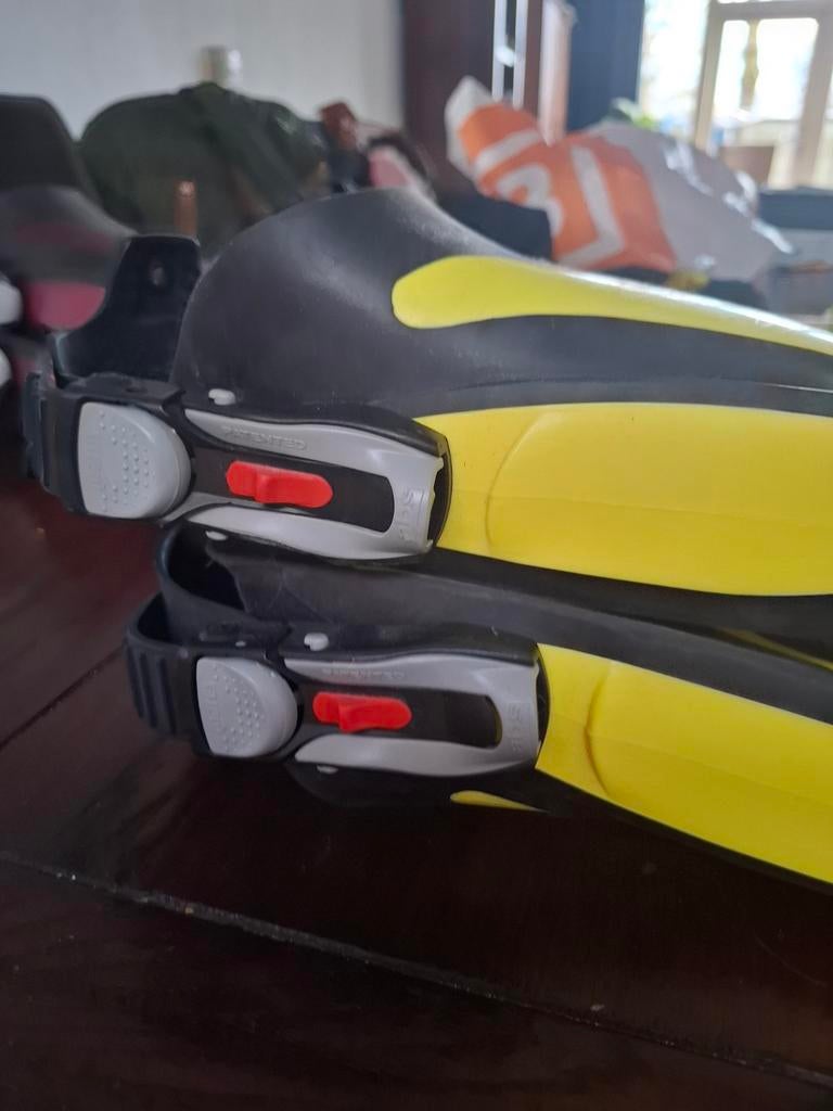 Mares Duikvinnen - Ideaal met duiksokken, Watersport en Boten, Ophalen of Verzenden