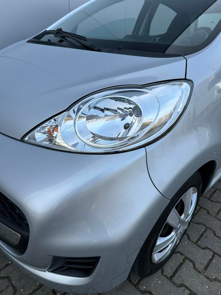 Peugeot 107 1.0 5DR  Grijs *Airco NAP 100.000 Km nieuwe apk, Auto's, Voorwielaandrijving, 4 stoelen, 68 pk, Origineel Nederlands