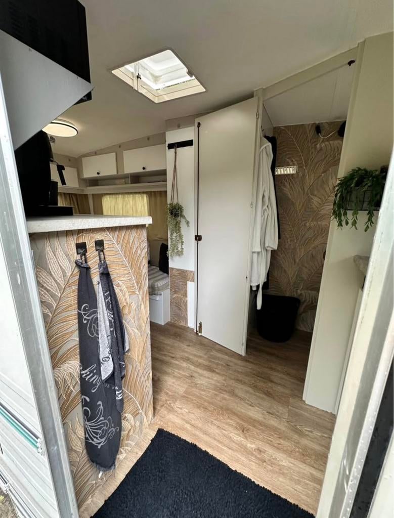 Münsterland 420 Luxus 1978 retro caravan (gerenoveerd)!, Caravans en Kamperen, Caravans, Tot en met 2, 750 - 1000 kg, 4 tot 5 meter