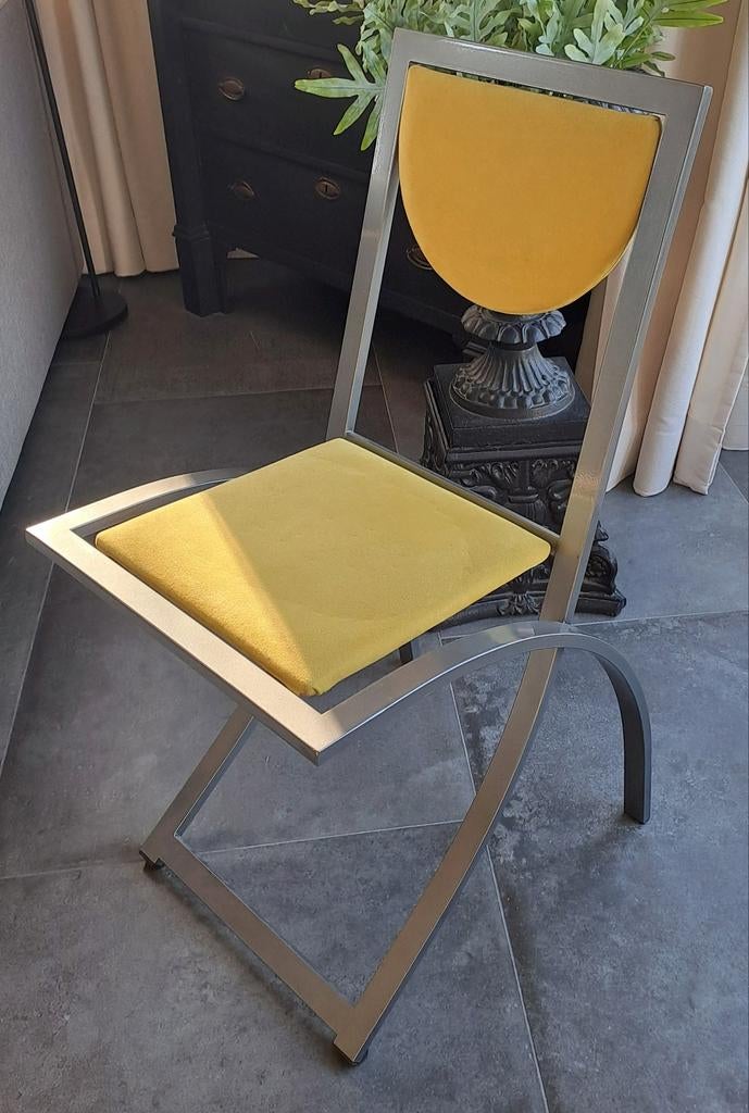 KFF Sinus chair, Huis en Inrichting, Ophalen, Zo goed als nieuw, Grijs, Eén