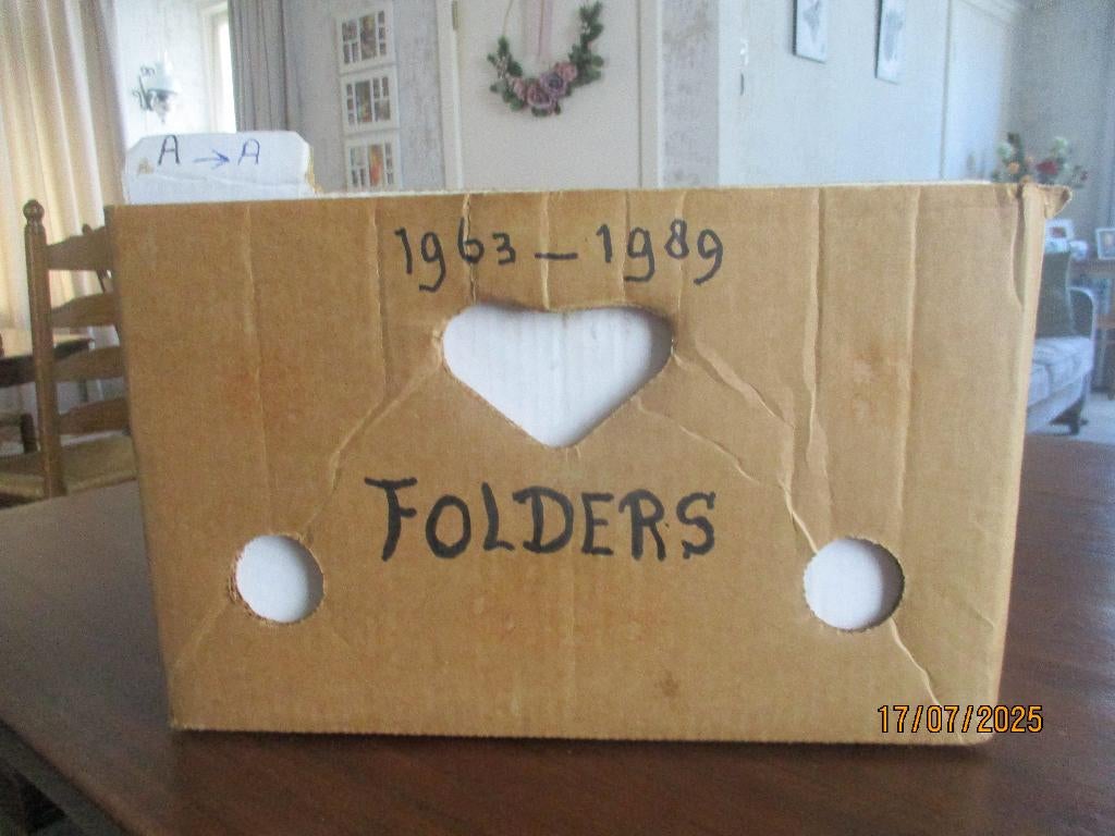 Oldtimerfolders 1963 -- 1989  --  300 Stuks . !!, Boeken, Auto's | Folders en Tijdschriften, Ophalen, Zo goed als nieuw, Overige merken