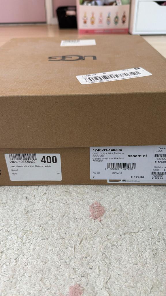 Ugg Classic Ultra Mini Platform Cognac, Bruin, Lage of Enkellaarzen, Ophalen of Verzenden, Zo goed als nieuw