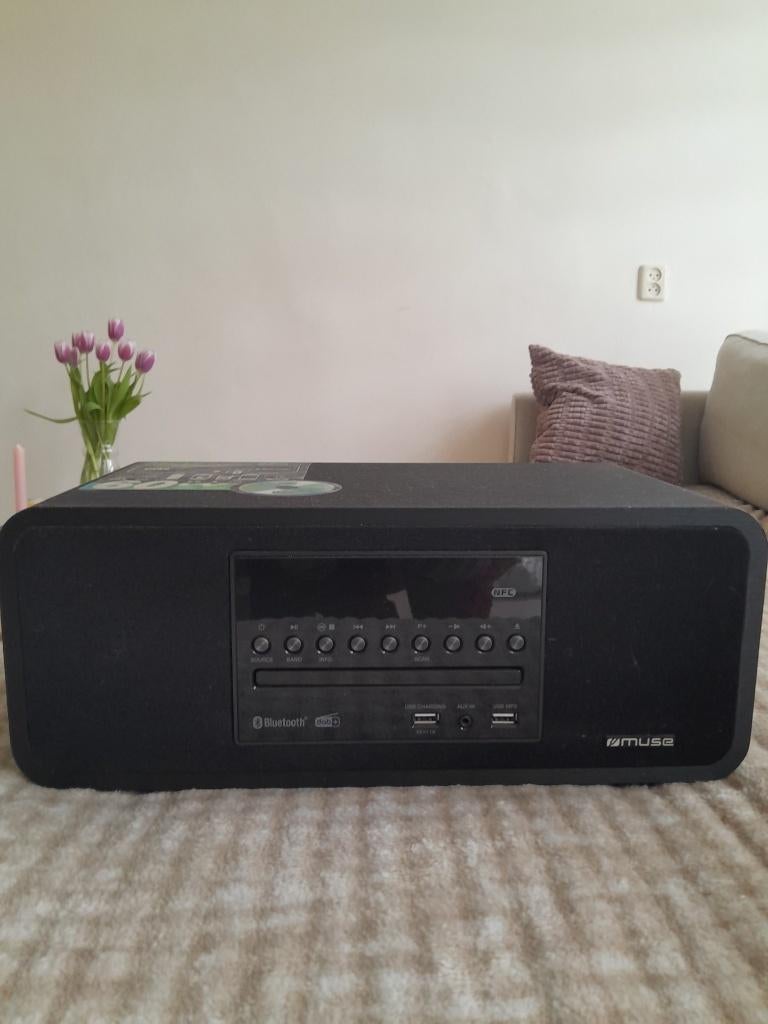 Nieuwe cd speler/radio Muse, koopje, Ophalen, Nieuw, Met cd-speler