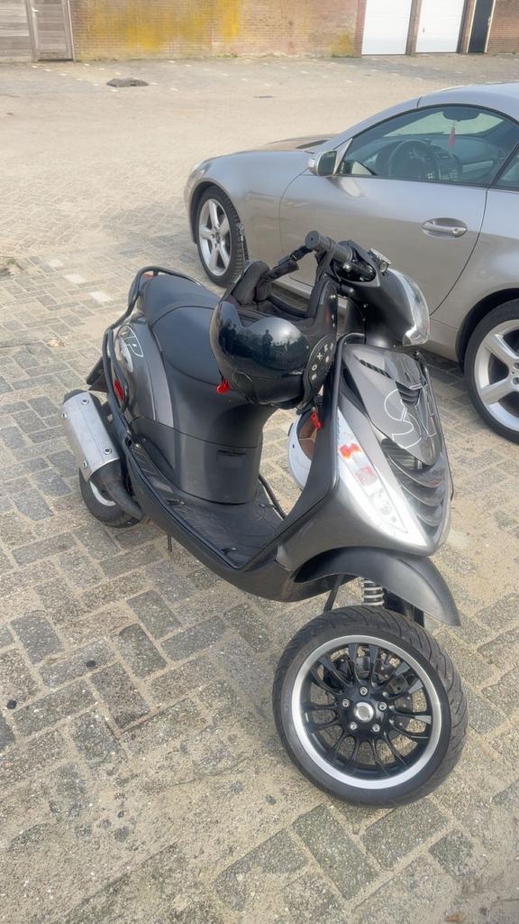 PIAGGIO ZIP 150cc STAGE 1 BROM SP VOORVORK RVS BOCHT SM06, Ophalen of Verzenden, Zo goed als nieuw, Tweetakt, Zip
