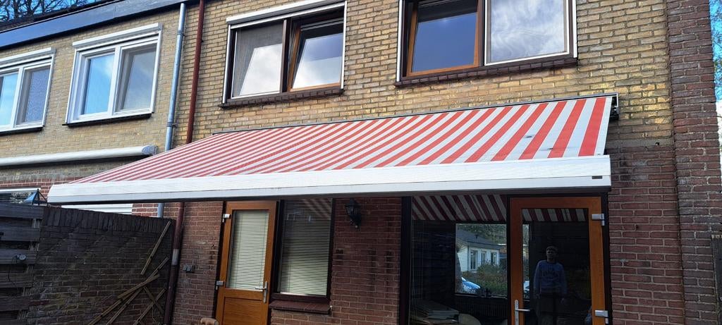 Zonnescherm, Ophalen, Gebruikt, Elektrisch, 150 tot 300 cm