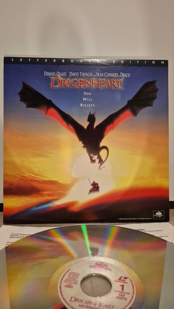 Dragonheart Laserdisc, Cd's en Dvd's, Vinyl | Filmmuziek en Soundtracks, Ophalen of Verzenden, Zo goed als nieuw, 12 inch