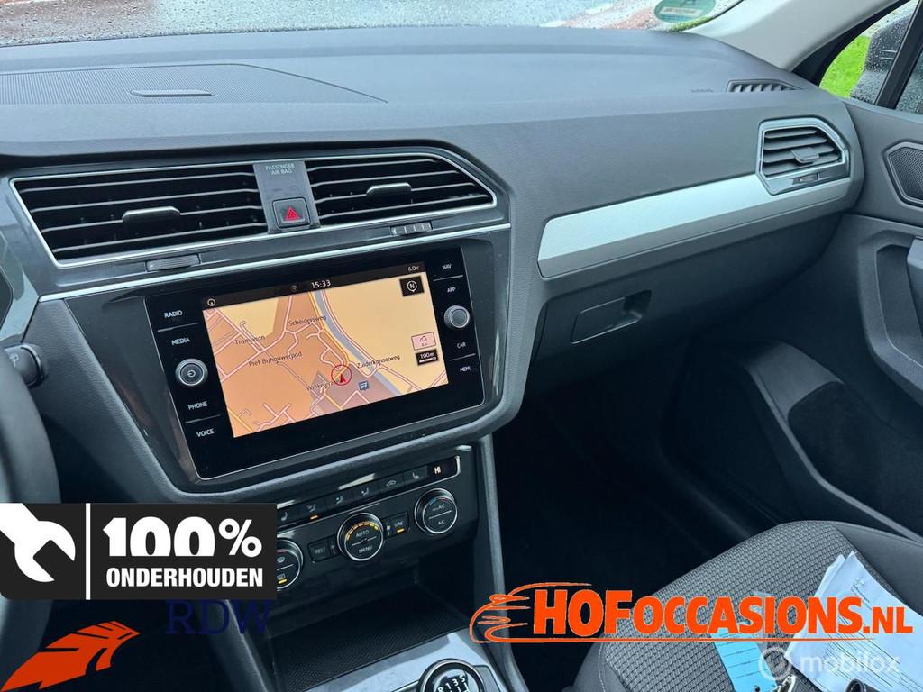 Volkswagen Tiguan 1.5 TSI Comfortline 150pk NAVI/PDC/STOELVE, Auto's, Voorwielaandrijving, Stof, Zwart, 4 cilinders