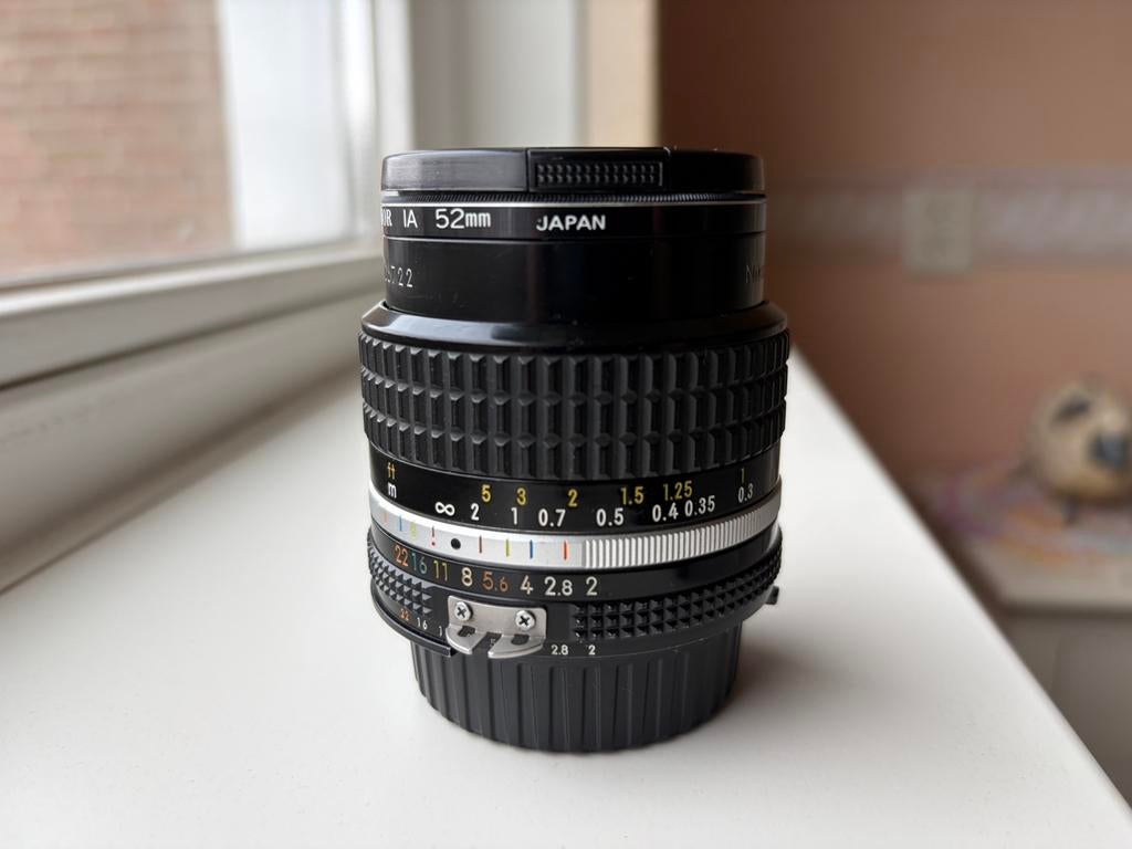 Nikon AI-S 24mm f2.0, Ophalen of Verzenden, Zo goed als nieuw, Groothoeklens