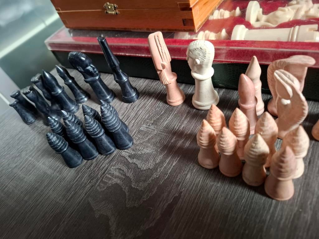 Handgemaakt Maasai Zeepsteen Schaakspel uit Kenia, Ophalen of Verzenden