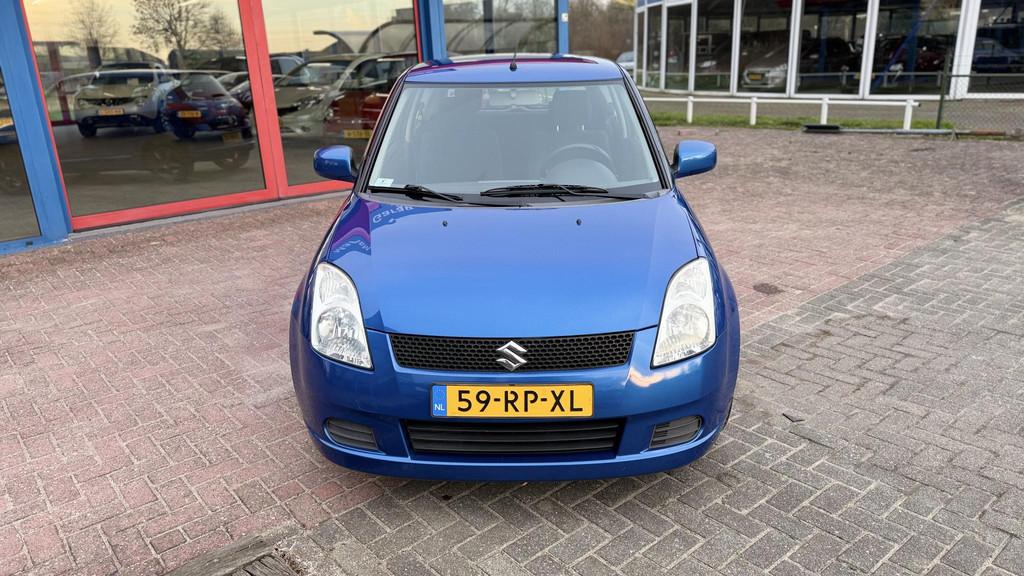 Suzuki Swift 1.3 GLS nieuwe koppeling!, Stof, Gebruikt, 31 €/maand, Swift