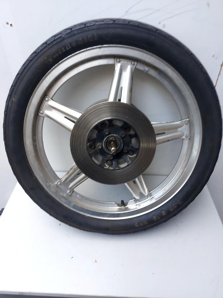 Honda comstar voorwiel met schijven voor honda cb, Ophalen of Verzenden