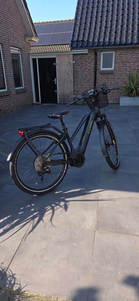 Te koop Cube damesfiets maat 51, Fietsen en Brommers, 51 tot 55 cm, Ophalen, Zo goed als nieuw, Cube