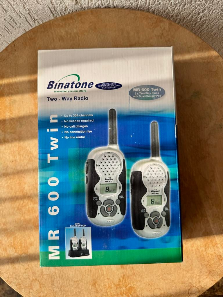 Binatone MR 600 Twin Walkie Talkies - in doos, Ophalen of Verzenden, Zo goed als nieuw, 2 to 5 km, Portofoon of Walkie-talkie